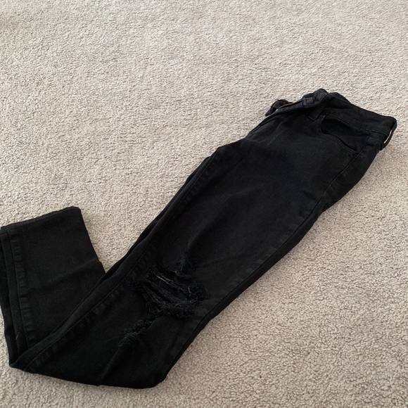 American eagle black jeans with knee destroy detail - Picture 3 of 3